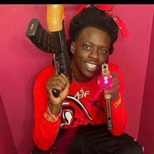 Meet your Posher, Thompson